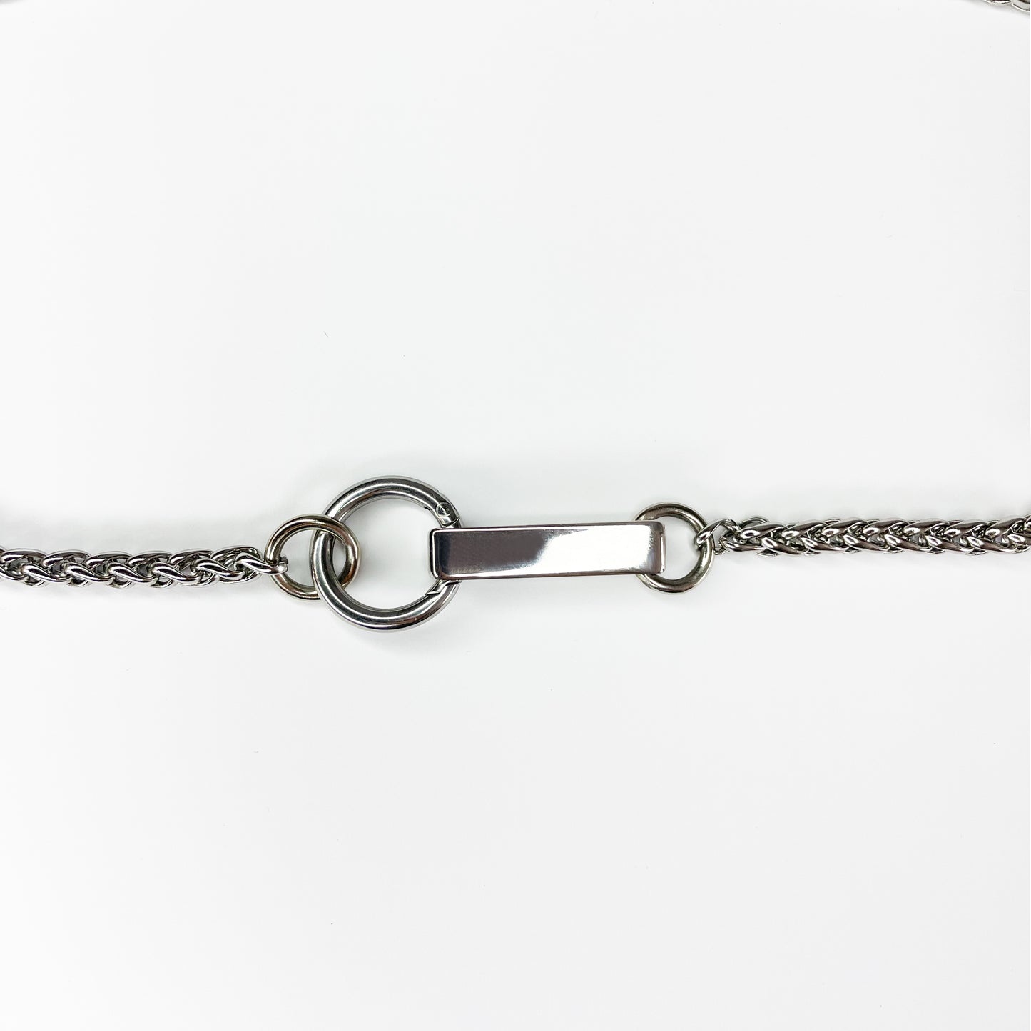 STAINLESS STEEL BAR NECKLACE